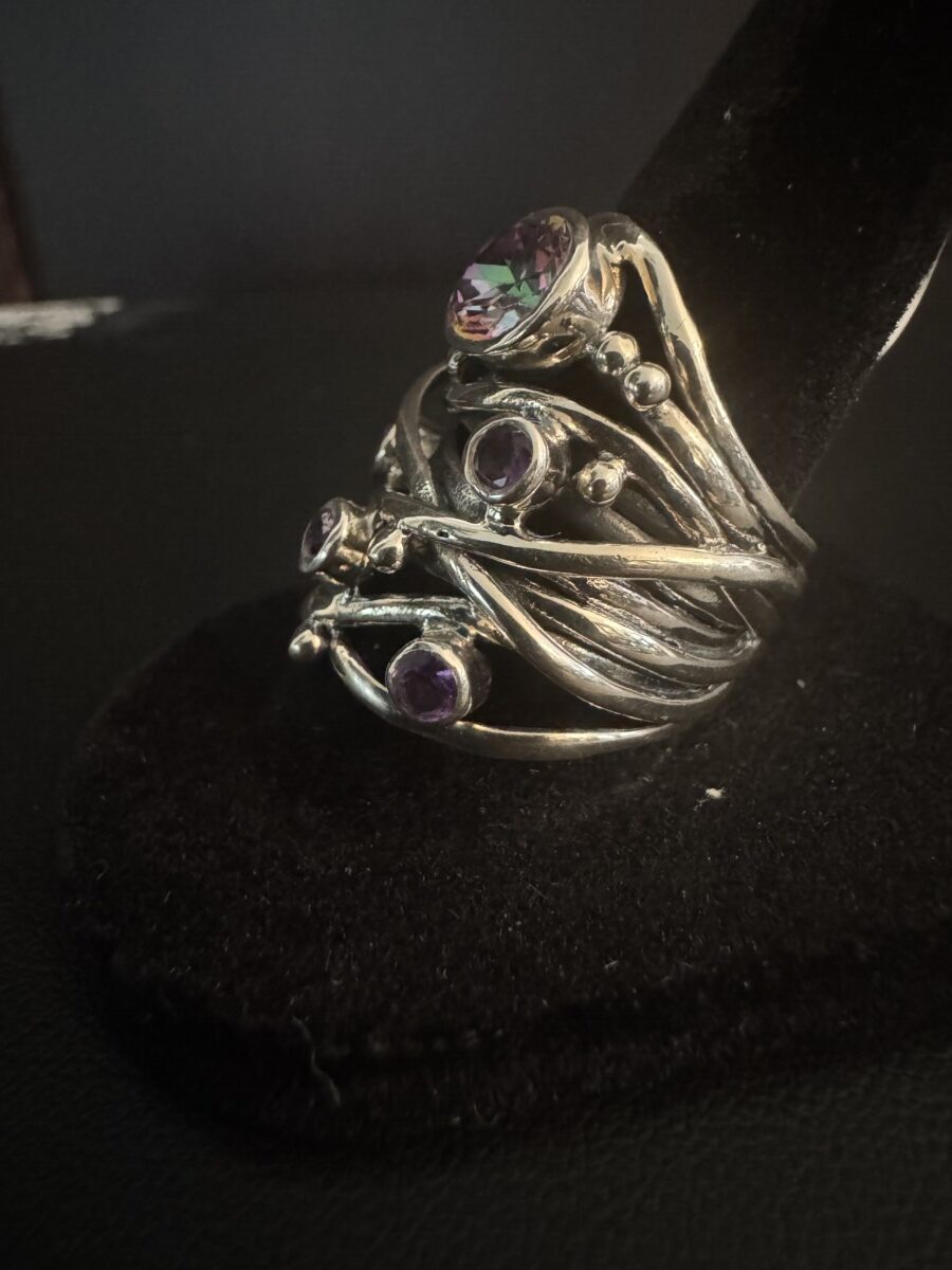 Beautiful modern sterling silver set with Mystic, topaz and amethyst - Image 2