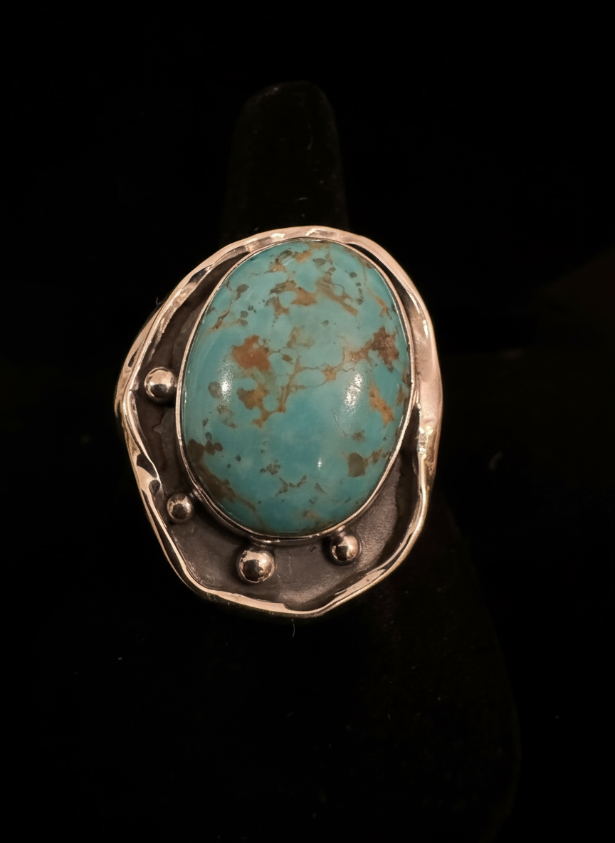 Beautiful turquoise and sterling silver statement ring
